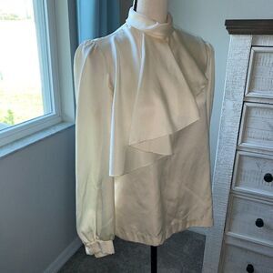 Vintage Ruffle front button back blouse - 13